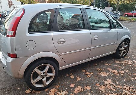 Opel Meriva 1.8 -