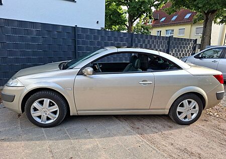 Renault Megane Coupé-Cabriolet Authentique 1.6 Authe...