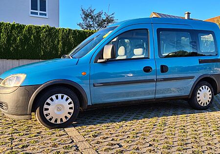 Opel Combo 1.6 -