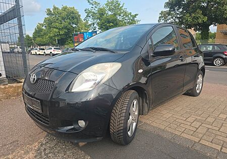 Toyota Yaris Executive
