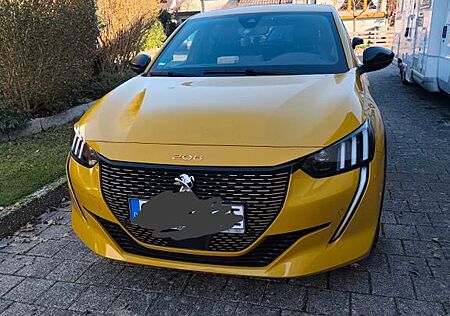 Peugeot e-208 136 GT GT
