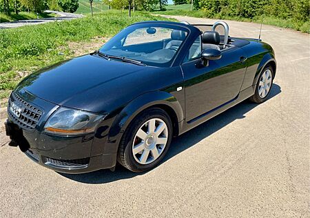 Audi TT Roadster 1.8T 110KW -