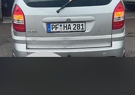 Opel Zafira 2.2 DTI -