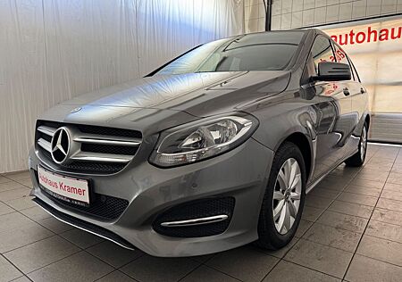 Mercedes-Benz B 180 style CDI 2.Hd. Sitzheizung Navi PDC vo+hi