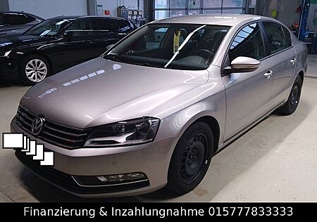 VW Passat Volkswagen Lim. BlueMotion Einparkhilfe Bluetooth