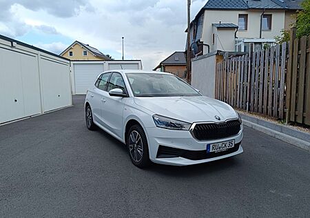 Skoda Fabia 1.0l TSI 81kW DSG TOUR Garantie bis 01/29