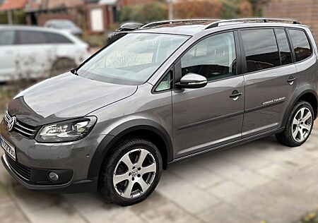 VW Touran Volkswagen 2.0 TDI CrossTouran 1.Hand/TOP Ausstatt.