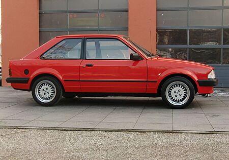 Ford Escort 1.1L TÜV neu, H-Kennzeichen,gute Historie