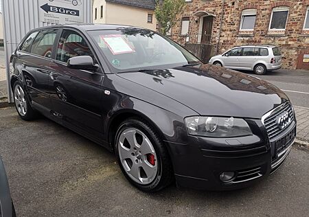 Audi A3 Sportback 1.8 TFSI Ambition DSG Viele Extras
