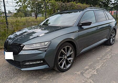Skoda Superb Combi SportLine*AHK*LED*ACC*VDC*