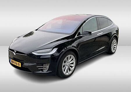 Tesla Model X 100D 6p. / SoH 89.8% / Autopilot / Trekh
