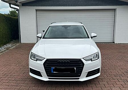 Audi A4 2.0 TDI S tronic Avant