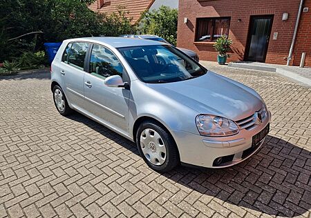 VW Golf Volkswagen 1.6 Tour - EZ 12/2006 - HU bis 04/2026