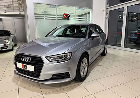 Audi A3 Sportback*1 Hd*Scheckheft*8Fach bereift