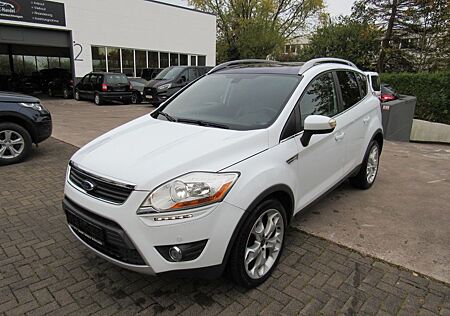 Ford Kuga Titanium/Klimaautomatik/Panorama-Dach