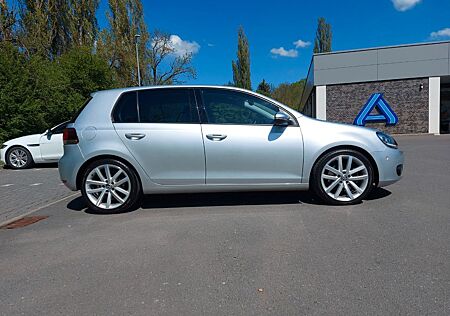 VW Golf Volkswagen 1.4 TSI Highline 1. Hand Pflegezustand 1A