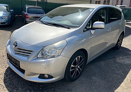 Toyota Verso Travel 1Hand Kamera, Navi, PDC vorne