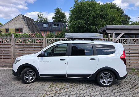 Dacia Lodgy SCe 100 Stepway