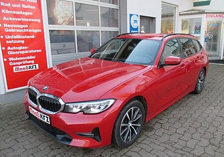 BMW 320 d Touring Auto. Sport Line AHK*HUD*PDC*RFK