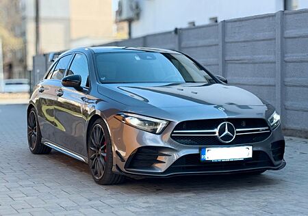 Mercedes-Benz A 35 AMG Mercedes-AMG A 35 4MATIC DCT Merced...