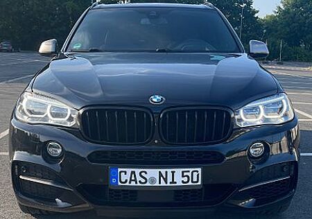 BMW X5 M50d