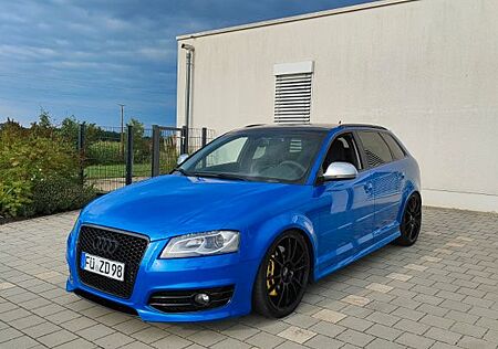 Audi S3 2.0 TFSI Sportback / Schalensitze / OZ / KW