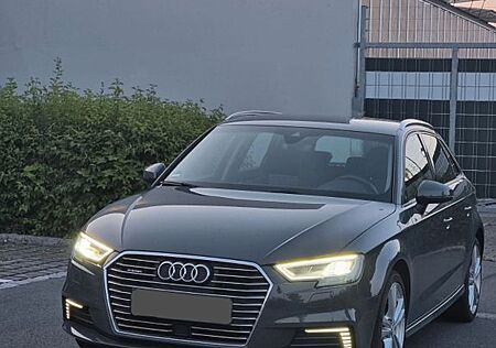 Audi A3 40 e-tron S tronic Sportback -