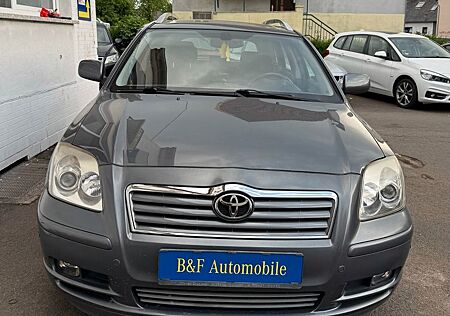 Toyota Avensis Kombi 2.0 Executive
