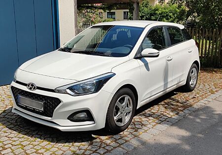 Hyundai i20 1.2 COOL&SOUND 55kW KLIMA EURO6dTemp