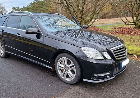 Mercedes-Benz E 350 CDI 4MATIC T BlueEFF. ELEGANCE ELEGANCE