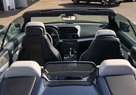 Mercedes-Benz 220 CDI