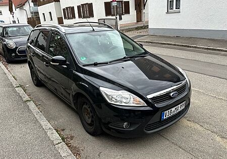 Ford Focus 1,6 Ti-VCT Ghia Turnier Ghia