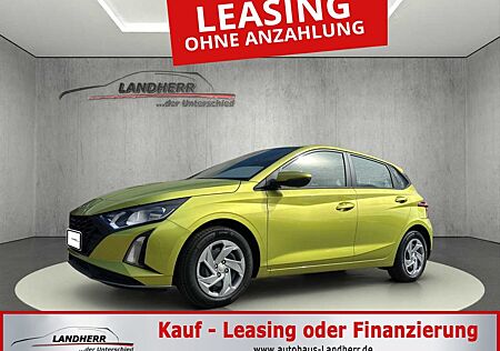 Hyundai i20 1.2 Comfort 5 J Garantie / Navi/Kamera