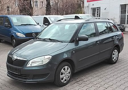 Skoda Fabia Combi Active Neuer Tüv