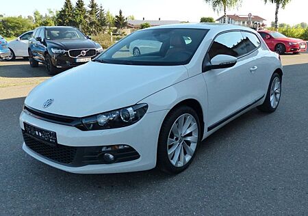 VW Scirocco Volkswagen 2.0 TSI 147