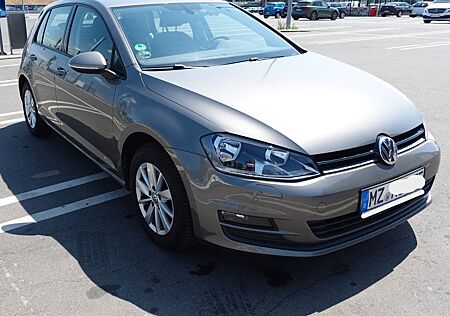 VW Golf Volkswagen 1.2 TSI DSG BMT Trendline Trendline