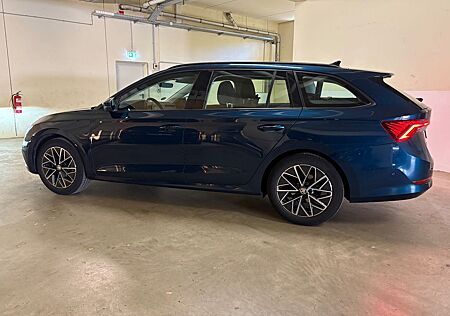 Skoda Octavia 2.0 TDI 110kW DSG AMBITION COMBI AMB...