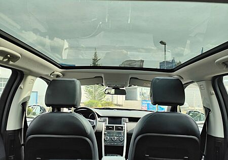 Land Rover Discovery Sport SE AWD