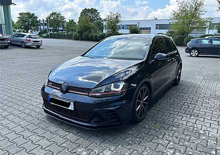 VW Golf Volkswagen 7 GTI Clubsport GTI Clubsport Schalter!!
