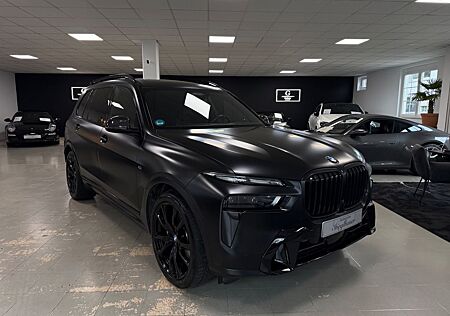 BMW X7 xDrive 40d M Sportpaket Pro/Frozen Black