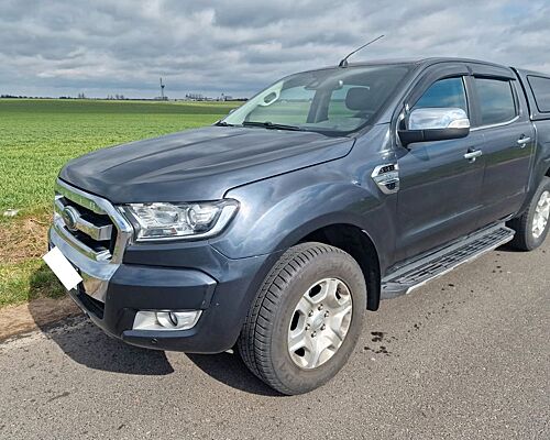 Ford Ranger 3.2 LIMITED*HARDTOP*WENIG KM*KAMERA*AHK*