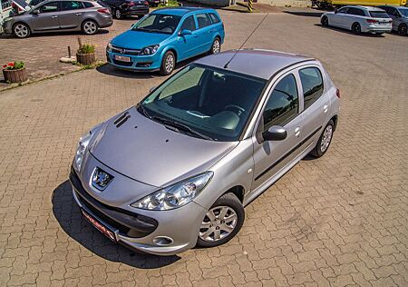 Peugeot 206 1.1 60+Klima+nur75000 km+TUV06/26+NR