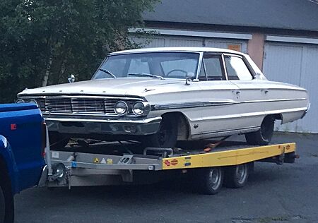 Ford Galaxie 500 1964, 390 V8 6,4l, 4-door-sedan