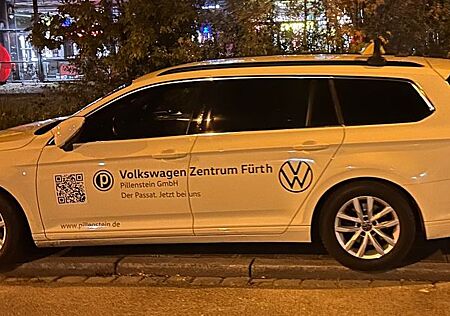 VW Passat Variant Volkswagen 2.0 TDI SCR DSG Vari...