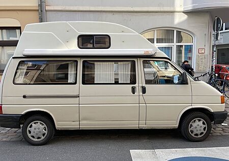 VW T4 Volkswagen mit festem Hochdach