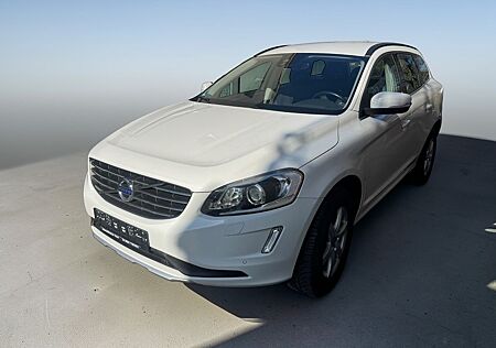 Volvo XC 60 XC60 Momentum 2WD |8-FACH|DESIGN-PAKET|1.HAND