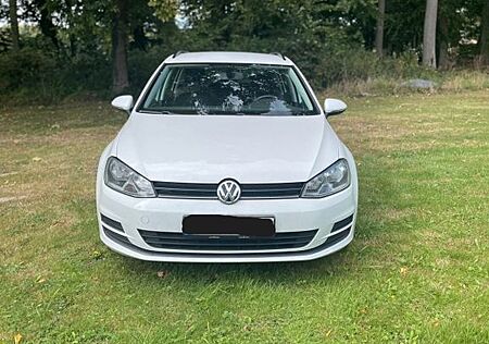 VW Golf Volkswagen 1.2 TSI 63kW BMT Trendline Variant Tren...