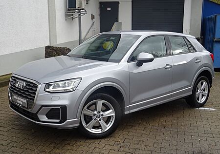 Audi Q2 quattro sport S-Tronic