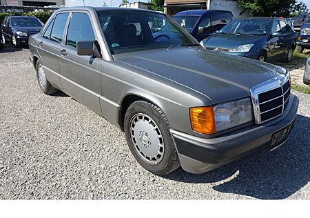 Mercedes-Benz 190 E 2.3 H-Kennz. Oldtimer eSHSD Verschl-t. neu
