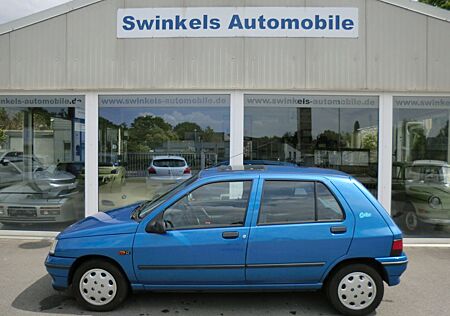 Renault Clio Caribe Oma `s Letzter